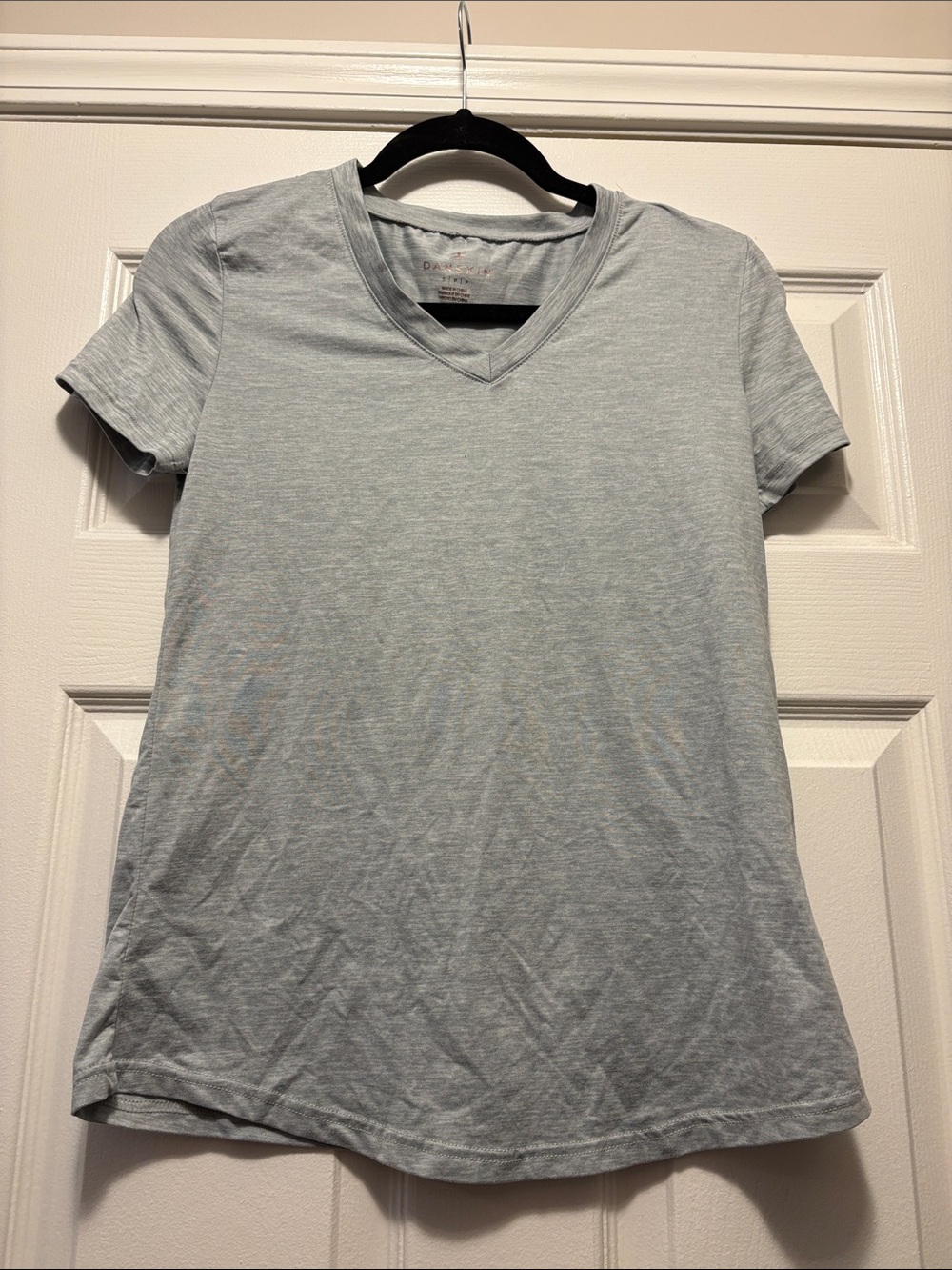 Danskin Women's Light Gray V-Neck Short Sleeve Tee